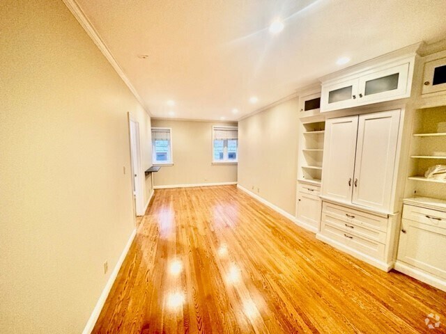 Building Photo - 19 Wiget St Unit 104 Rental