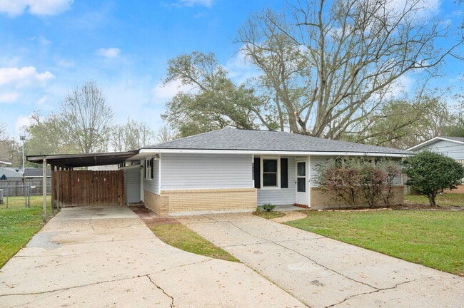 Photo - 8955 Alma Dr