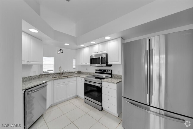 Building Photo - 365 Stella Maris Dr N Unit 2905 Rental