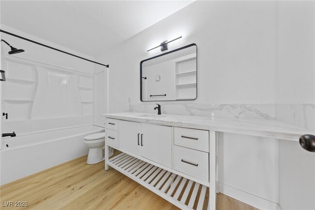 Photo - 1390 E Vegas Valley Dr Unit 25