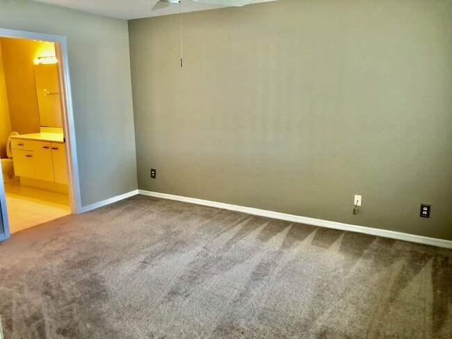 Photo - 2 Bedroom 2 Bath Condo Great Location and Schools