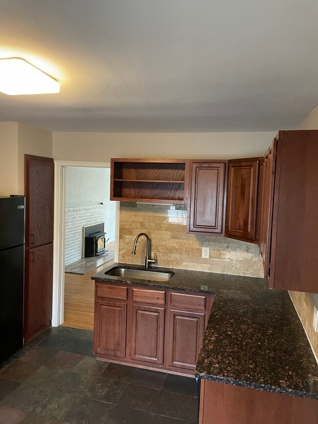 Photo - 5425 45th Ave N
