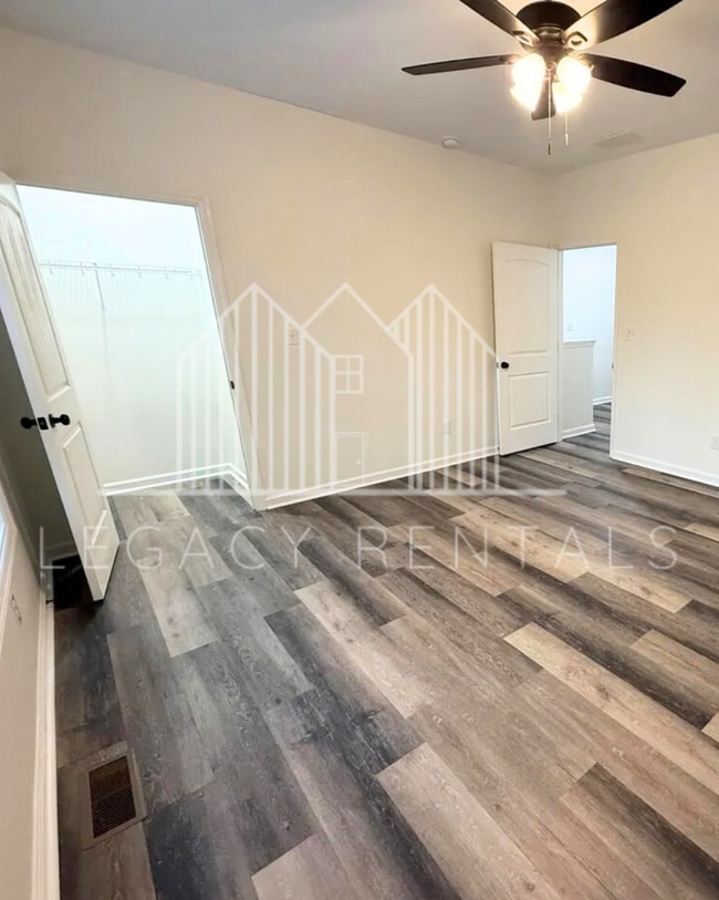 Photo - 307 W Blair Ave