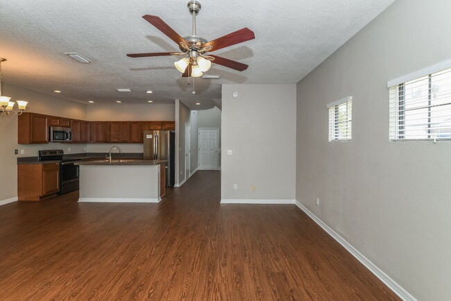 Photo - 538 Dry Branch Way