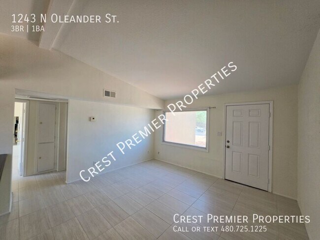 Photo - 1243 N Oleander St