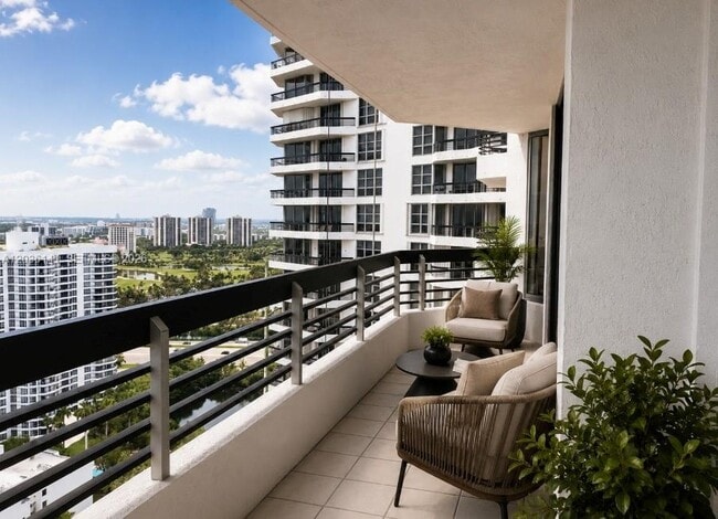 Photo - 3530 Mystic Pointe Dr Unidad 2902