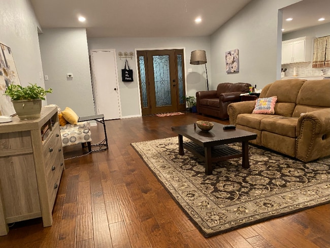 Photo - 3617 Westview Ln