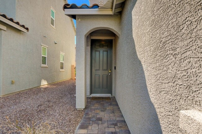 Photo - Gorgeous 4 Bedroom, 2 Story Home in SW/Mou...