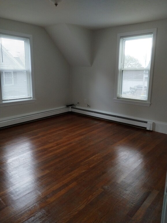 Photo - 38 Sargents Ct Unidad 2