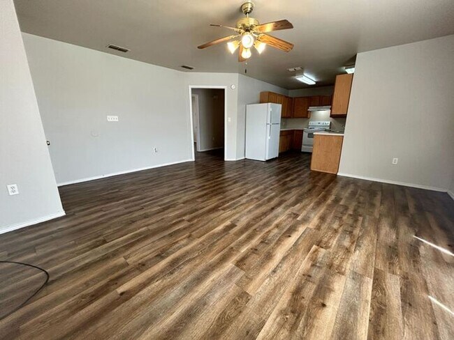 Photo - 1116 82nd St Unidad B