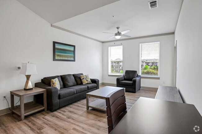 Building Photo - 811 Creekside Terrace Way Rental