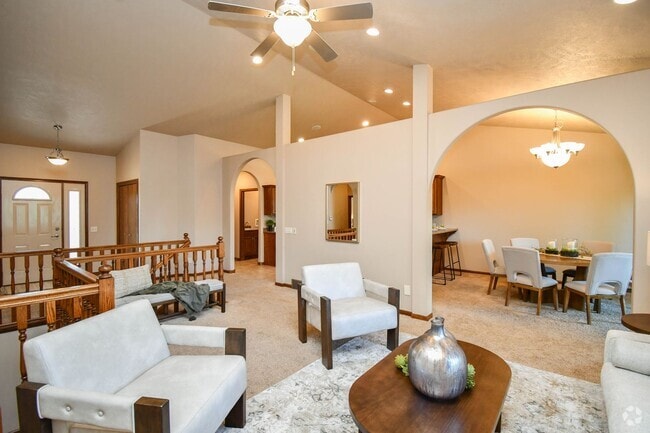 Building Photo - 3908 W 89th St Rental