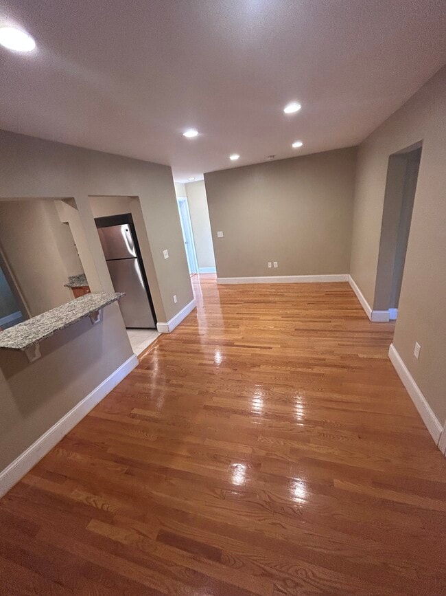 Photo - 76 Egmont St