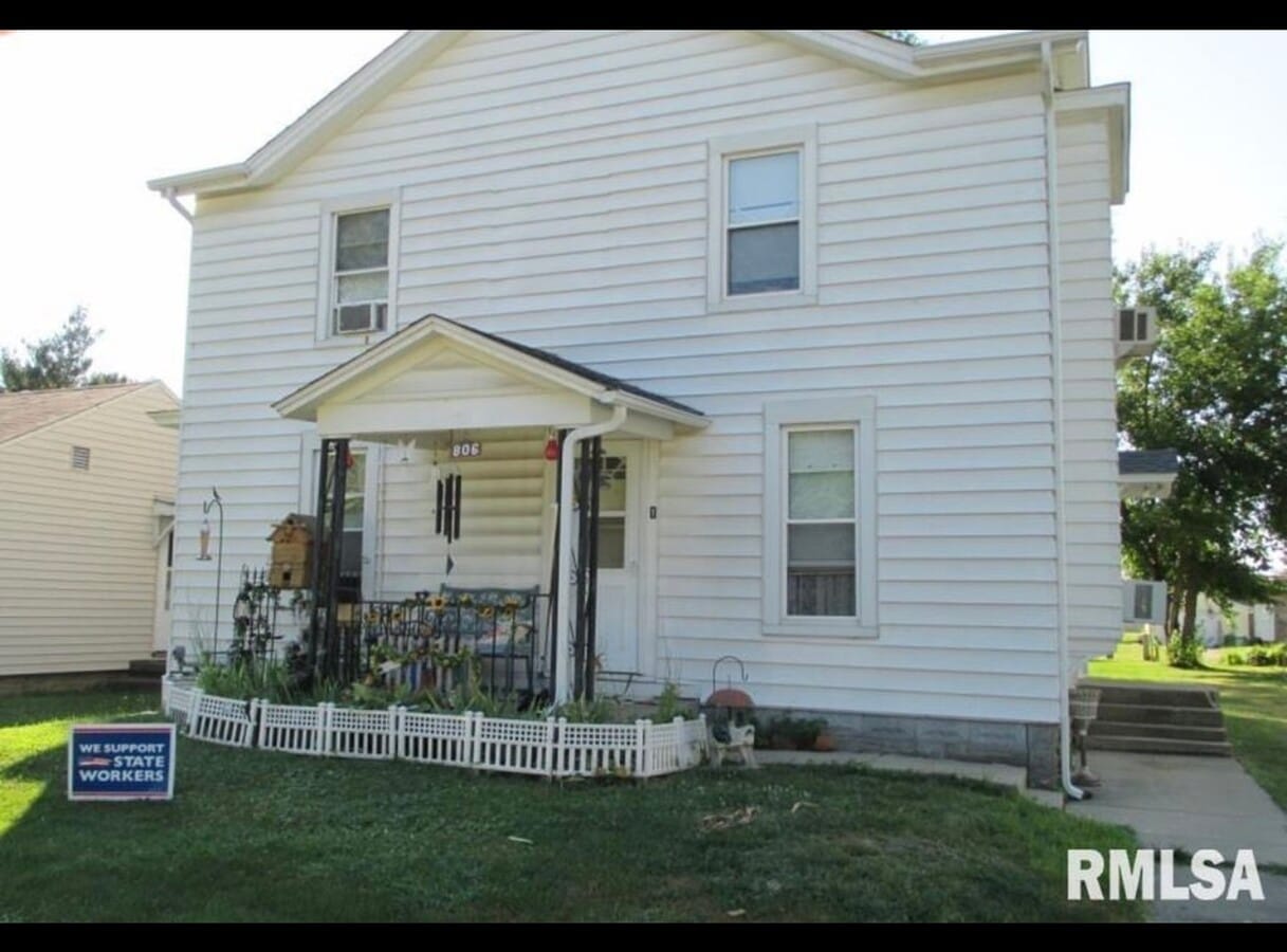 Photo - 806 N Hamilton St Unit studio apt.#2