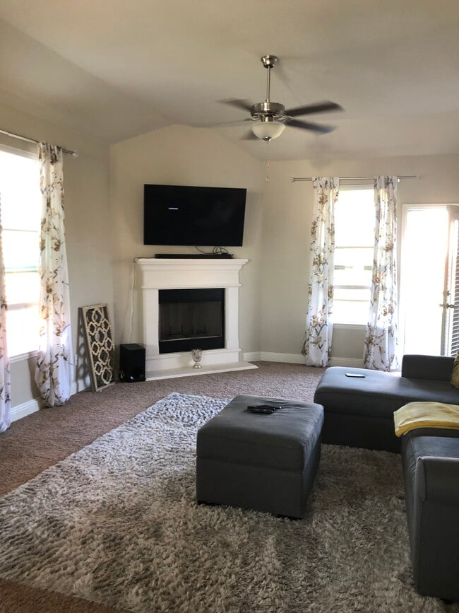 Photo - 1328 E Surfside Dr.