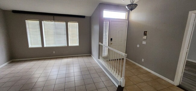 Photo - Well Maintained Single Story Pool Home in ...