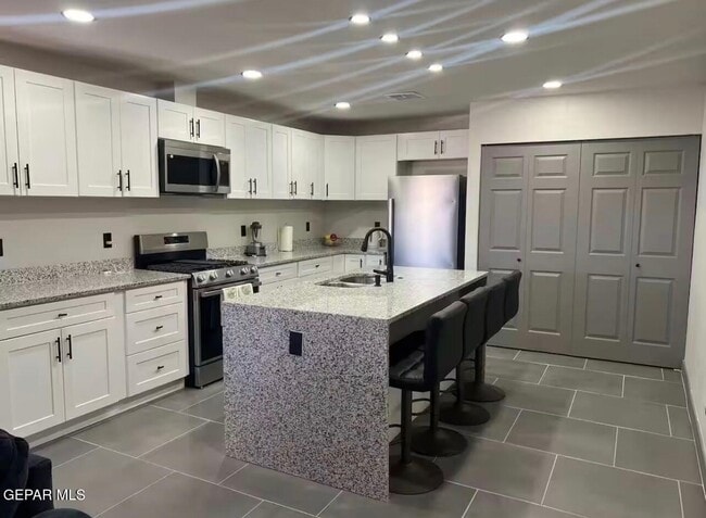 Photo - 6902 S Angora Loop Ave