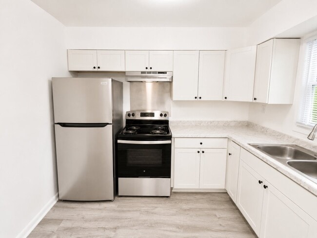 Photo - 2626 Wayside Dr