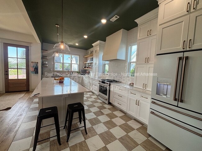 Photo - 4017 W Sommerset St