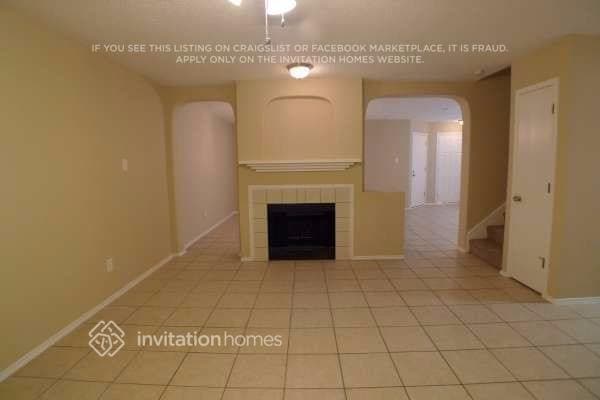 Photo - 2040 Cardinal Ln
