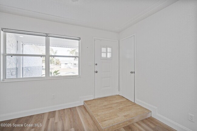 Photo - 315 Mirandy Ave