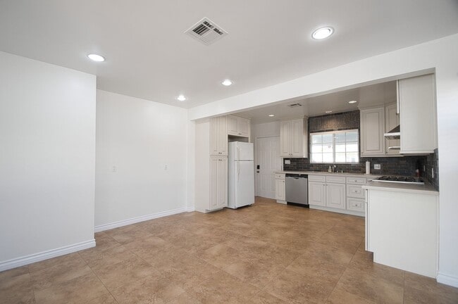 Photo - 2 Bed 2 Bath Home For Lease