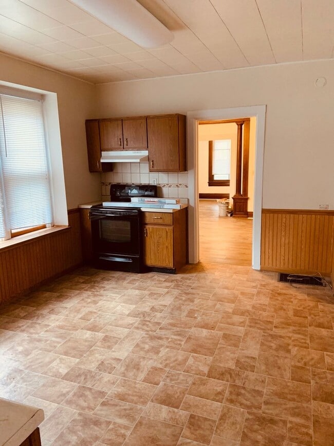 Photo - nreloomis Unit 1606