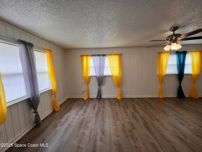 Photo - 279 Fernandina St NW