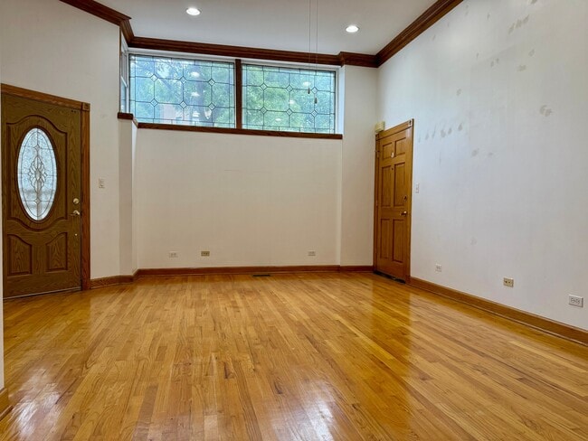 1356 N Bell Ave Unit 1