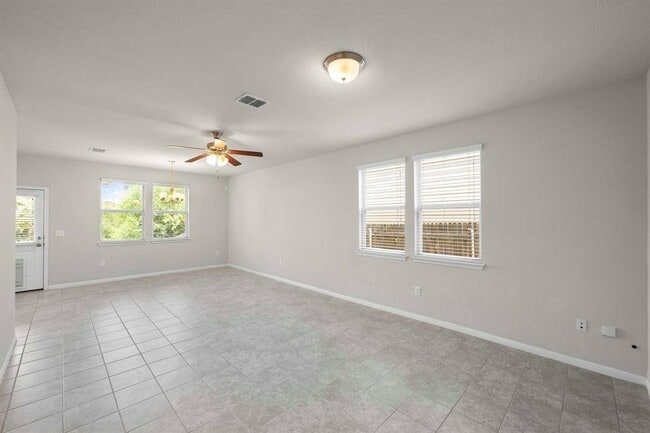 Photo - 383 Eagle Brook Ln