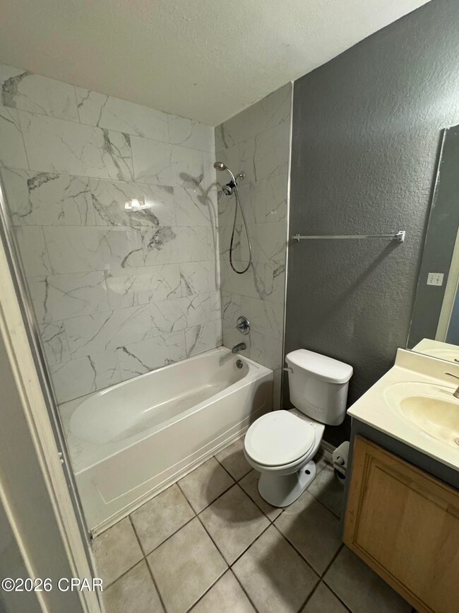 Photo - 303 Lighthouse Rd