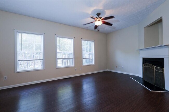 Photo - 790 Celeste Ln