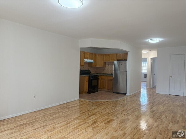 Building Photo - 395 E 49th St Rental