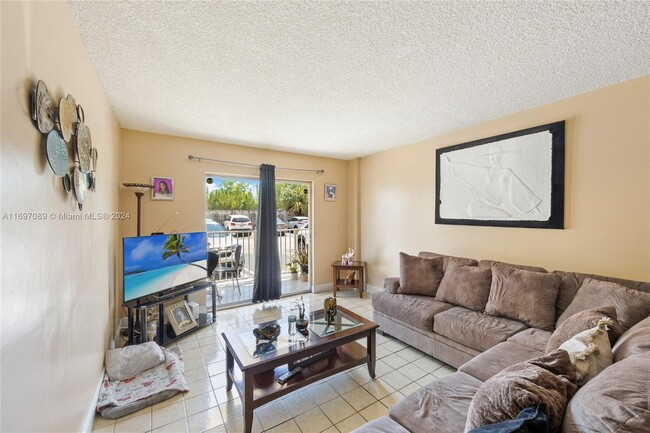 Photo - 16465 NE 22nd Ave Condo Unit 120