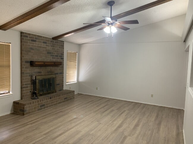 Beautiful Home in Fenship School District