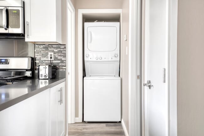 lavadora/secadora - Park Laurel Apartments