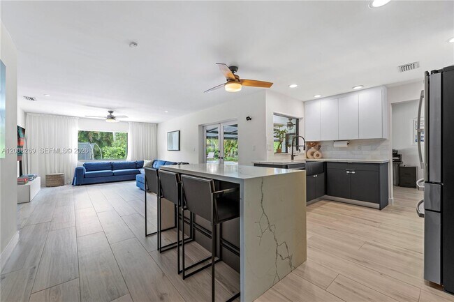 Photo - 11998 SW 51st Ct