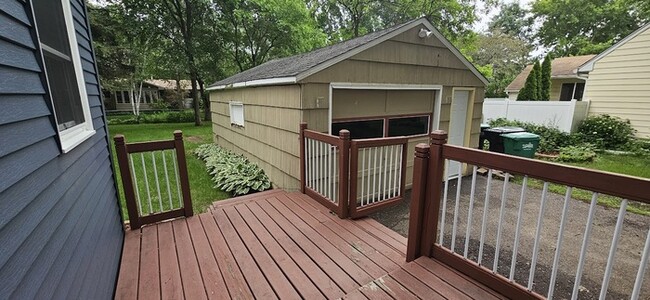 Photo - 2229 Oriole Ave