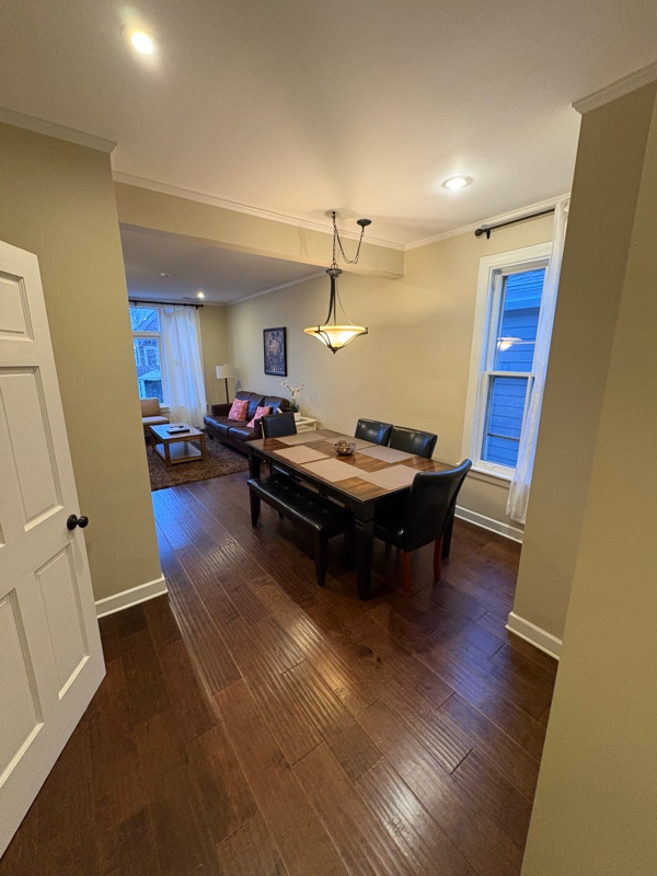 Photo - 3238 N Hoyne Ave Unidad 2