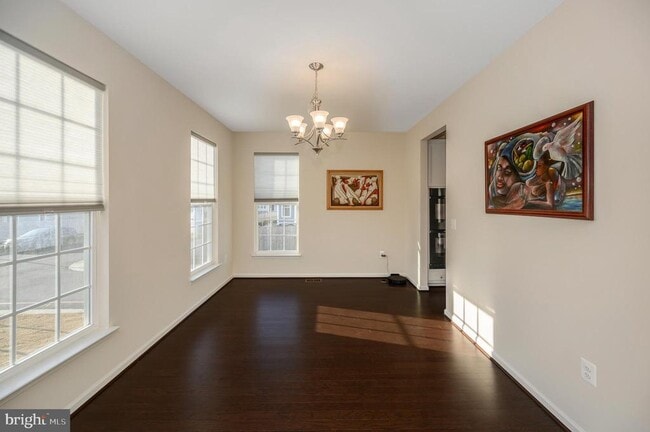 Photo - 1070 Coriander Ln