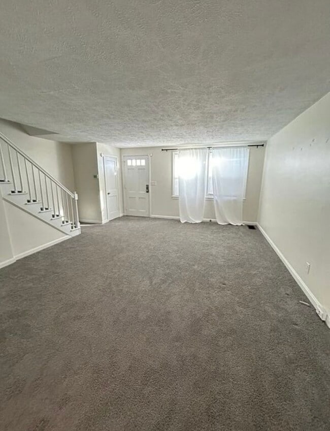 Photo - 4056 Northfield Rd