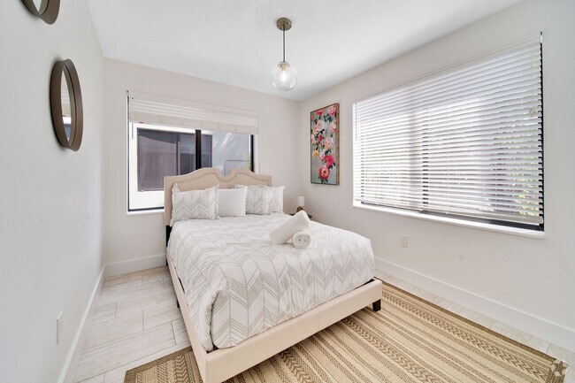 Building Photo - Shenadoah 2166 Unit 106 Rental
