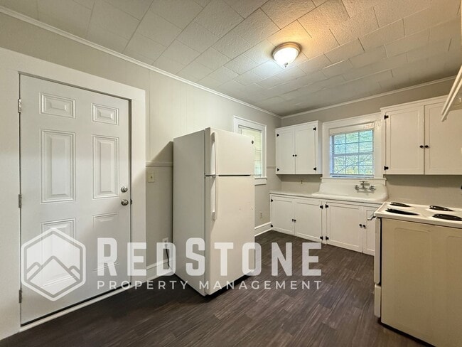 Photo - 326 W Kime St