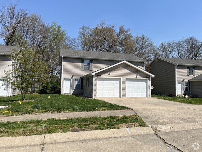 Building Photo - 2313 E Parks Edge Pl Rental