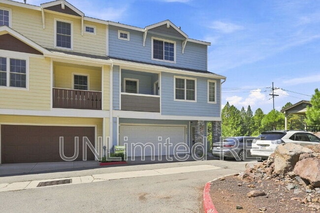 Building Photo - 2455 W Silverton Dr