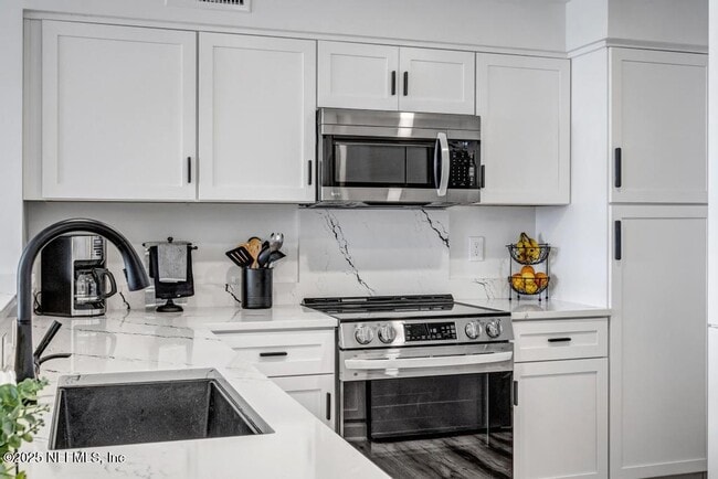 Photo - 2100 Ocean Dr S Unit PH-1