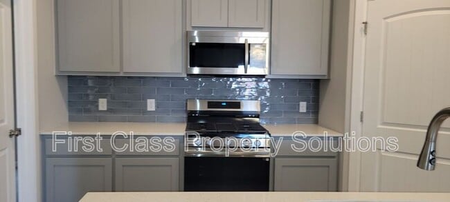 Photo - 19917 Forsythe Dr