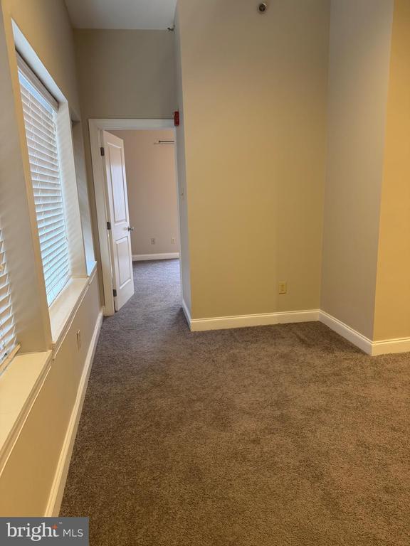 Photo - 609 Summit Ave