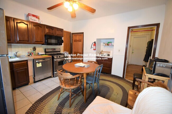 Photo - 6 Sewall St Unit 2