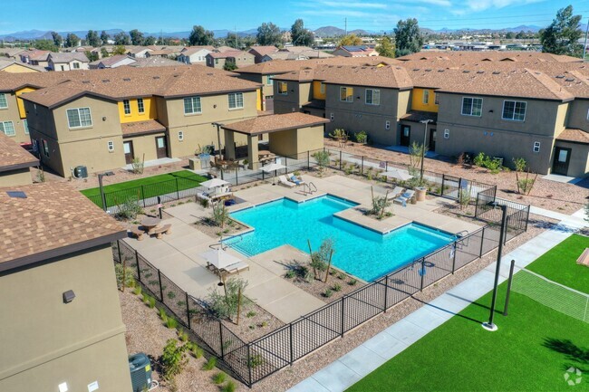 Aerial View Of The Pool Area - San Vicente Townhomes